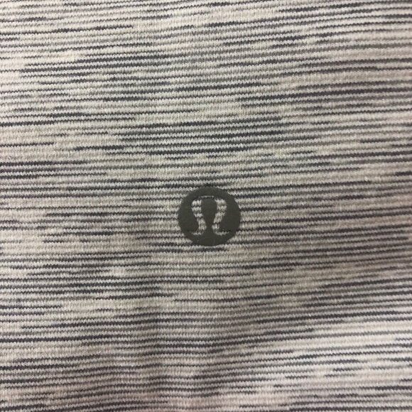 Lululemon Wunder Under Legging 28” - Picture 2 of 2